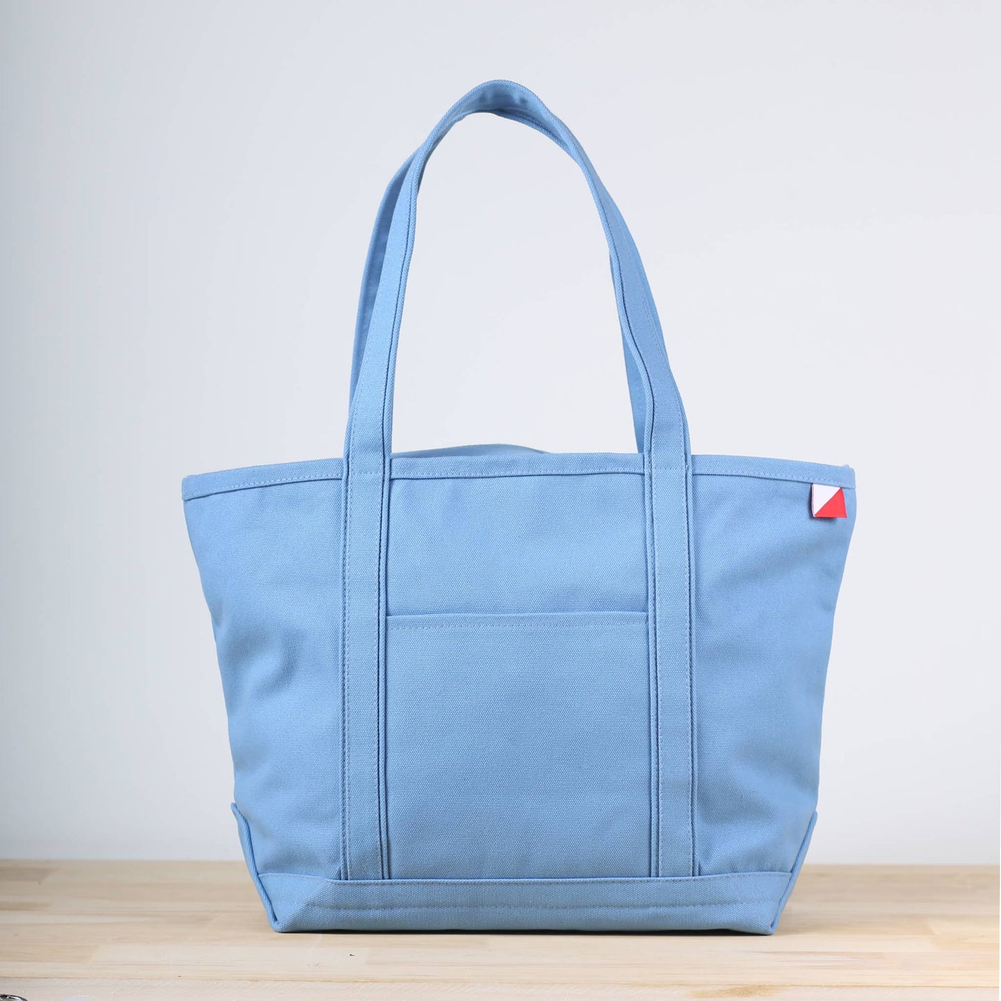 Classic Canvas Medium Tote