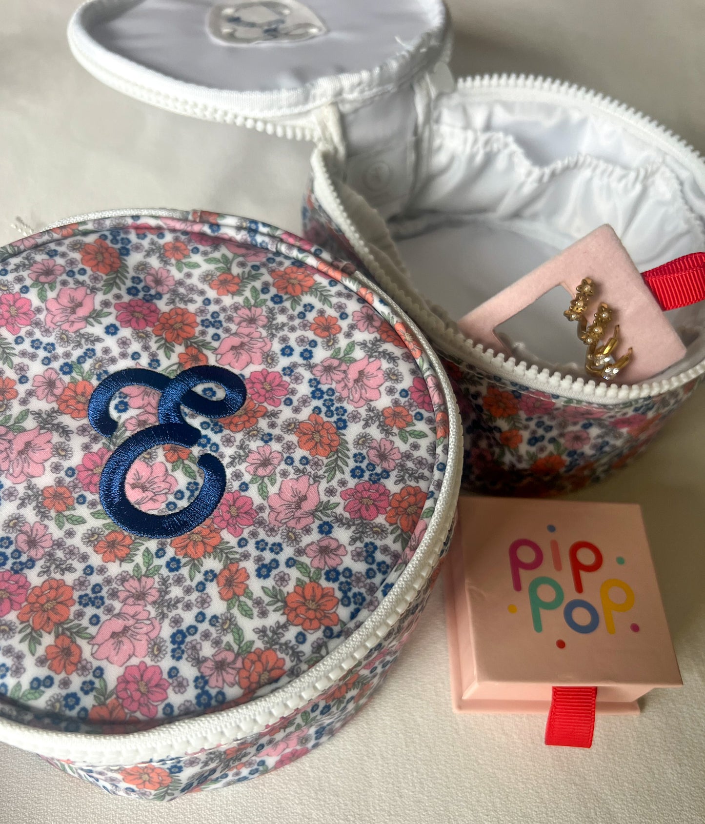 Roundup Jewelry Case - Garden Floral