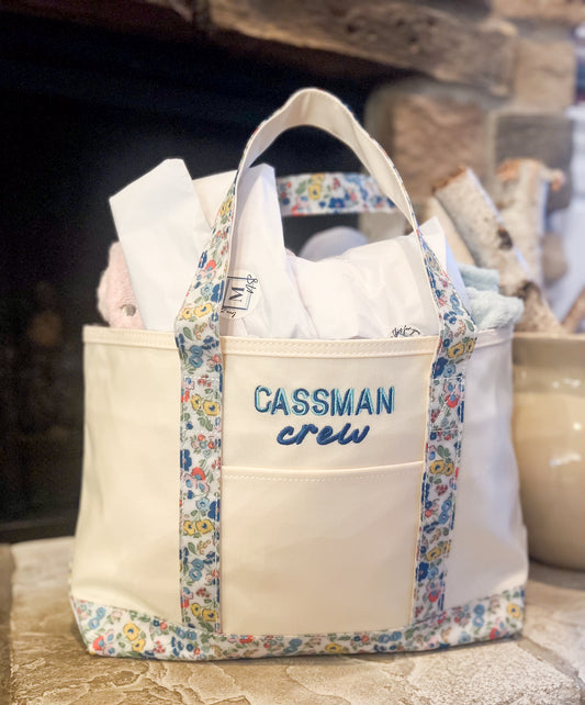 TRVL Medium Canvas Tote - Posies Trim