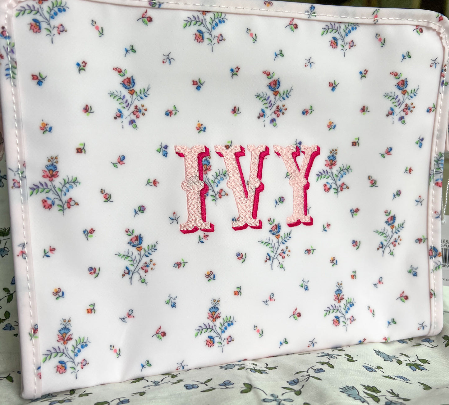 TRVL Roadie Large Zip Pouch, All Colors