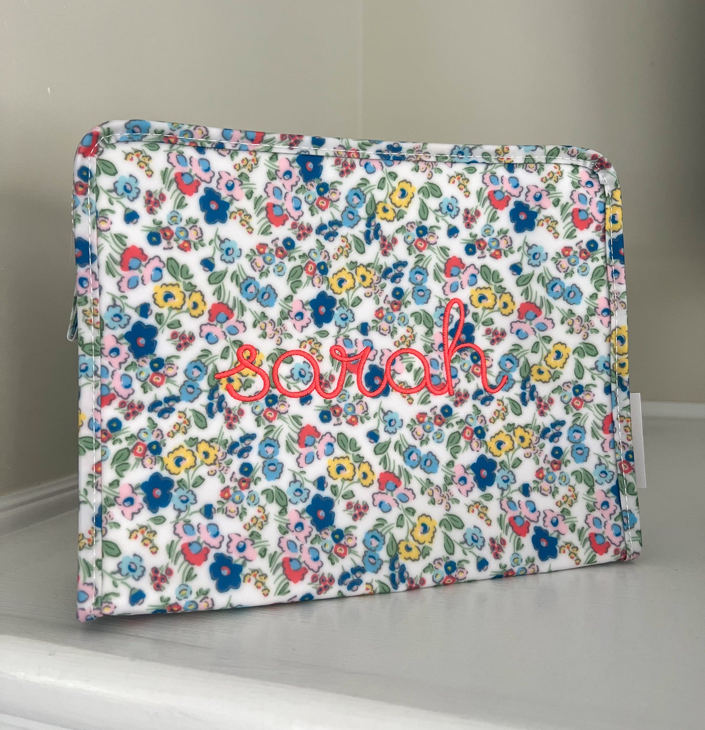 TRVL Roadie Large Zip Pouch, All Colors