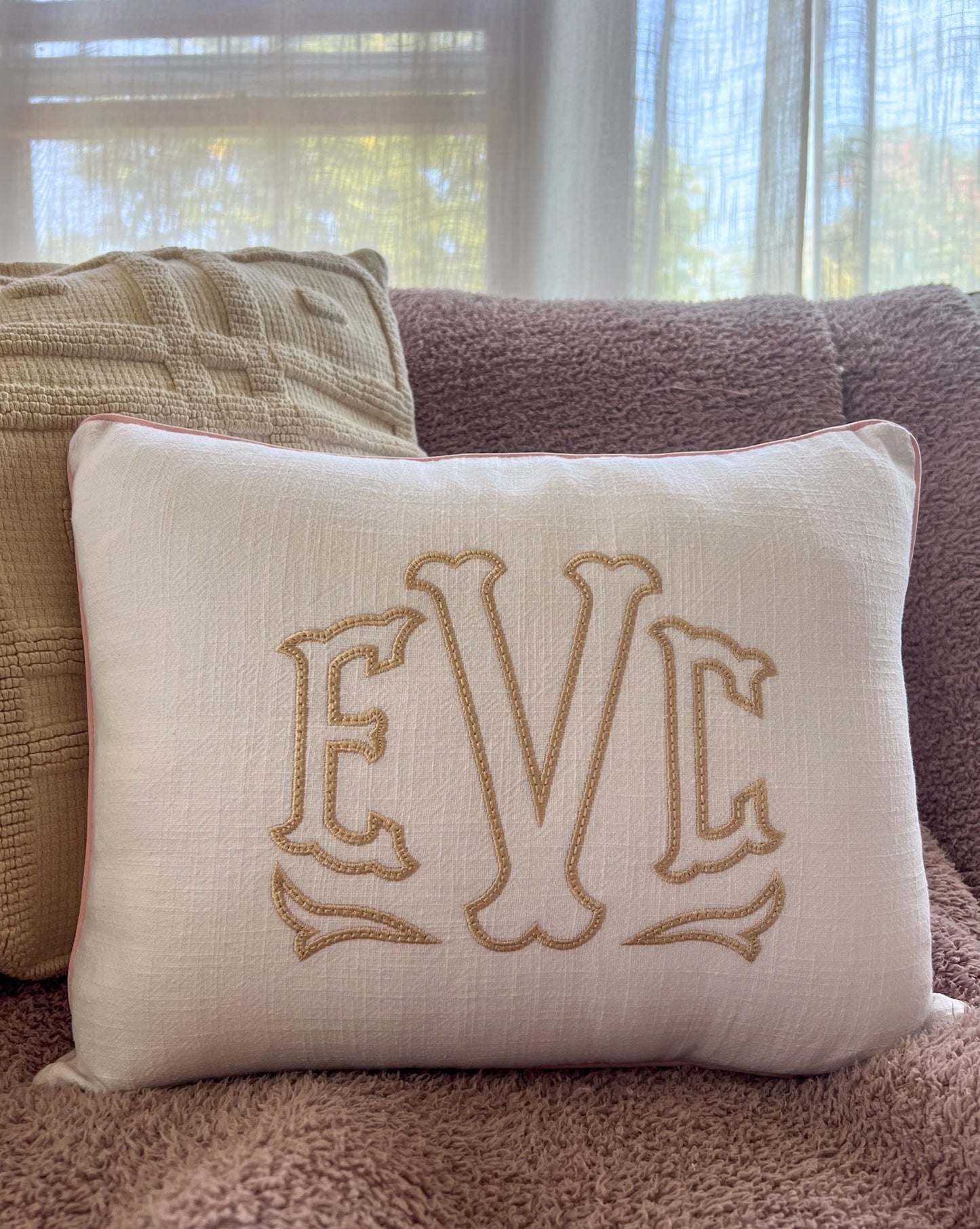 Piping Edge Pillows