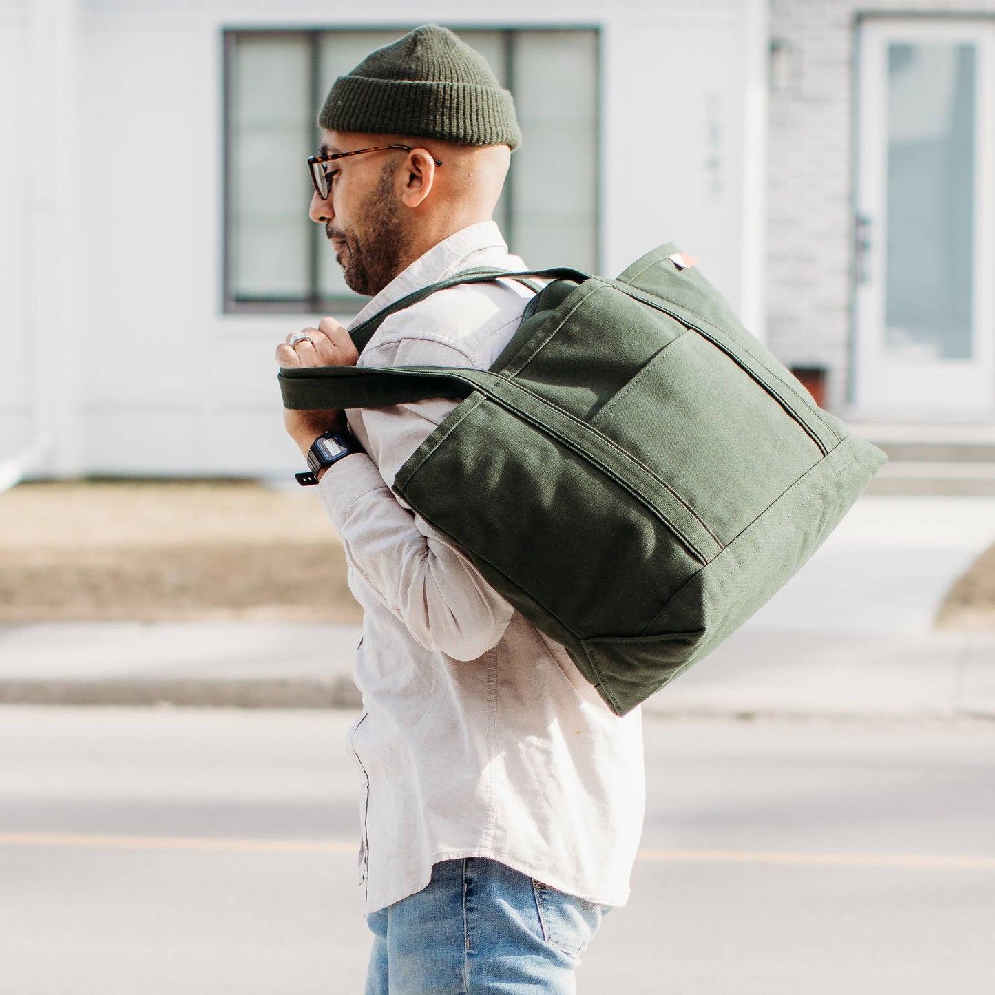 Classic Canvas Medium Tote